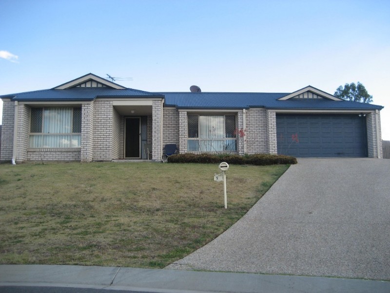 9 Jared Court, Yamanto QLD 4305