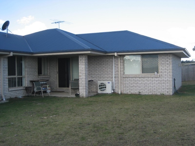 9 Jared Court, Yamanto QLD 4305