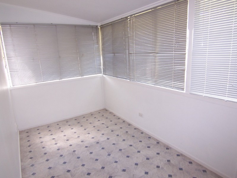6 William Street, Bundamba QLD 4304