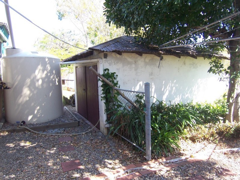 6 William Street, Bundamba QLD 4304