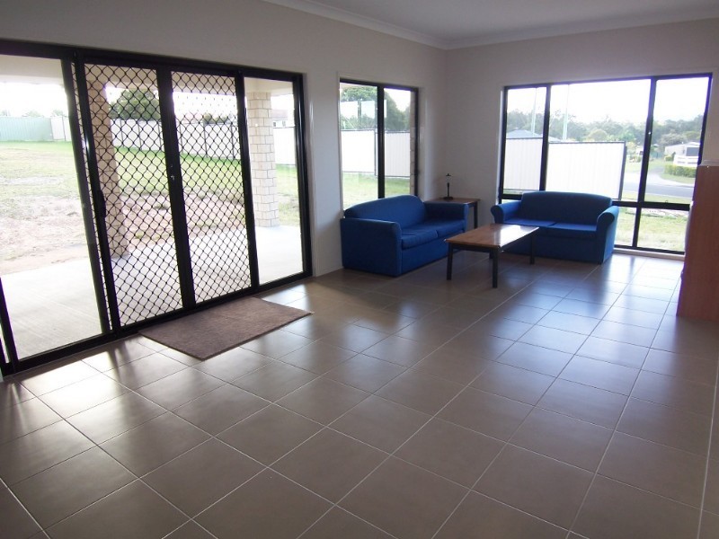 16 Gurners Lane, Karalee QLD 4306