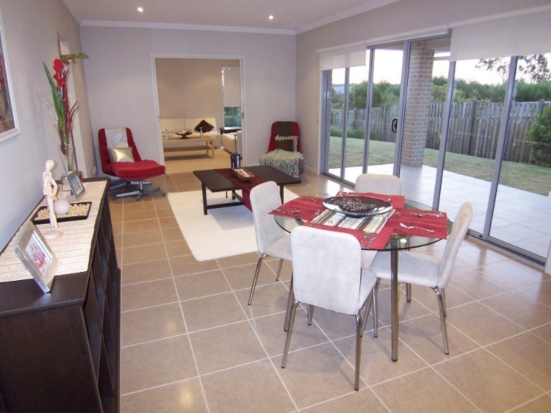 19 Holterman Crescent, Redbank Plains QLD 4301