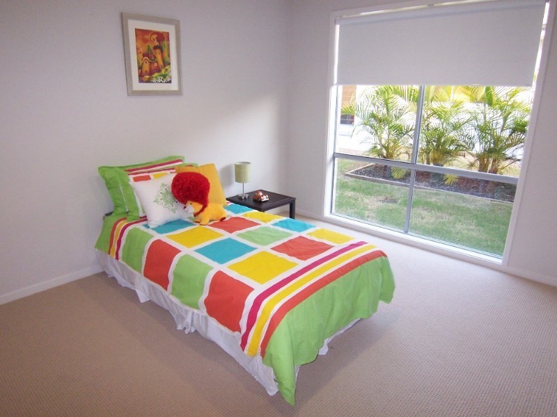 19 Holterman Crescent, Redbank Plains QLD 4301