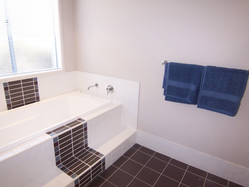 19 Holterman Crescent, Redbank Plains QLD 4301