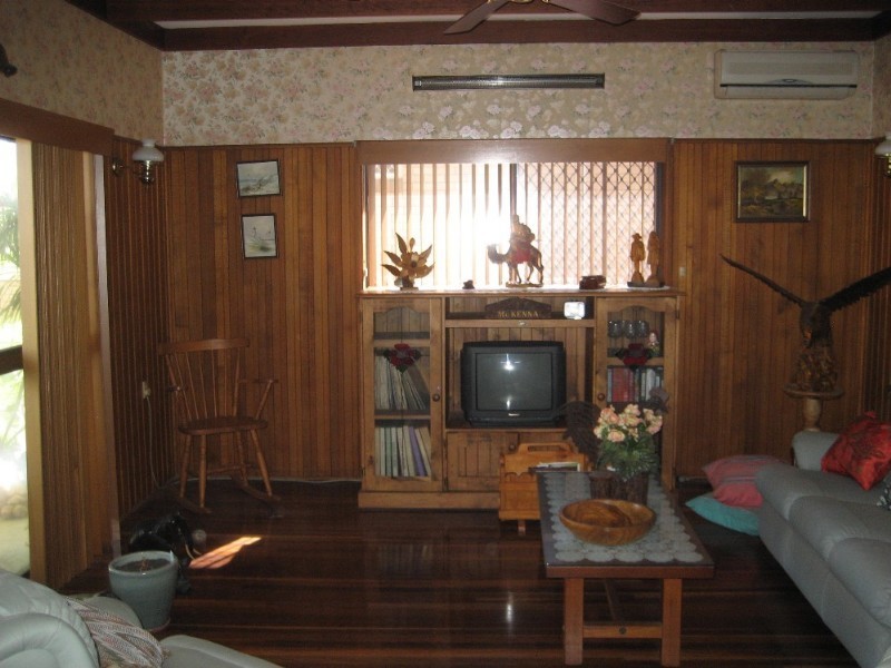 14 Cooinda Street, Eastern Heights QLD 4305