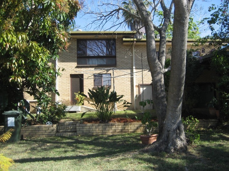 14 Cooinda Street, Eastern Heights QLD 4305