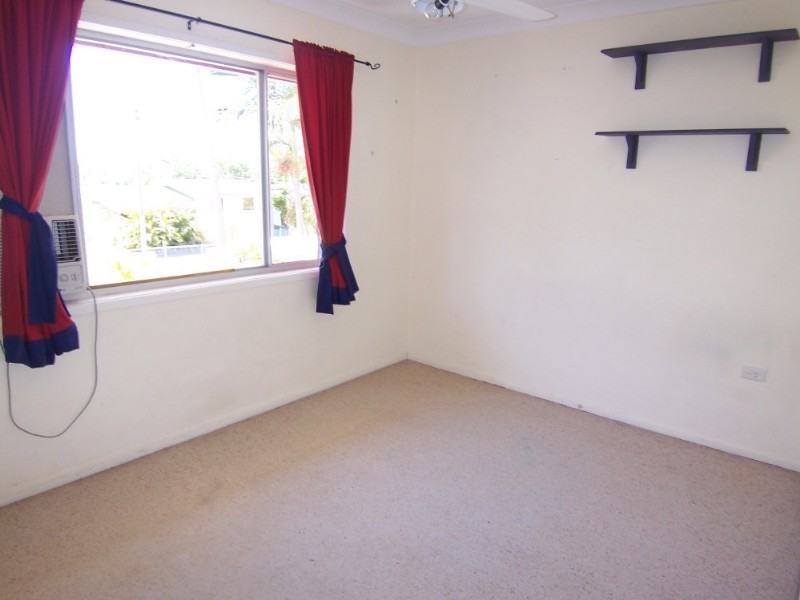 31 Kiah Street, Eastern Heights QLD 4305