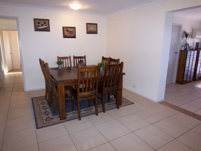 10 Linnings Road, Haigslea QLD 4306