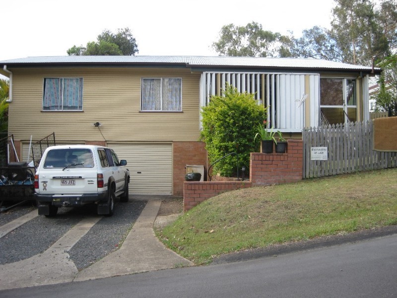 2 Robin Street, Coalfalls QLD 4305