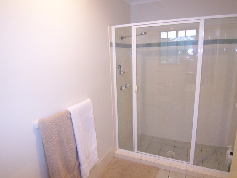 9 Henry Samuel Drive, Redbank Plains QLD 4301