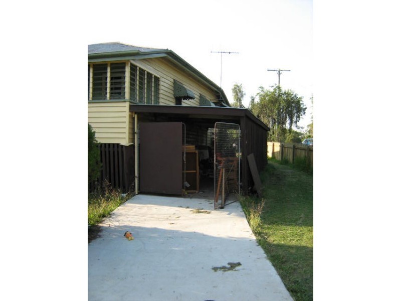 34 Sydney Street, Brassall QLD 4305