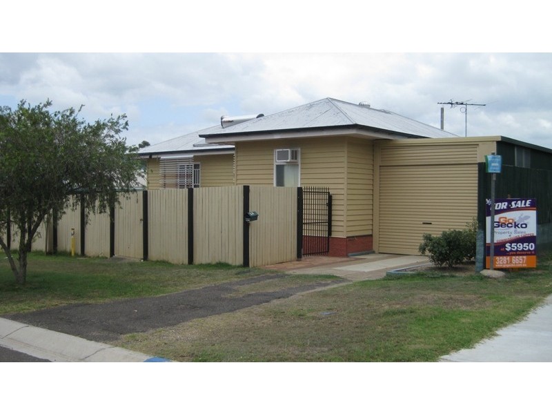 32 Emerald Street, Brassall QLD 4305