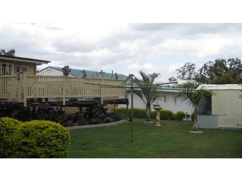 32 Emerald Street, Brassall QLD 4305