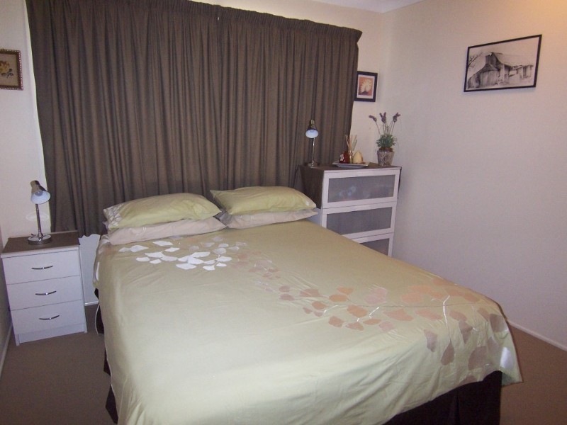 5 Bays Court, Brassall QLD 4305