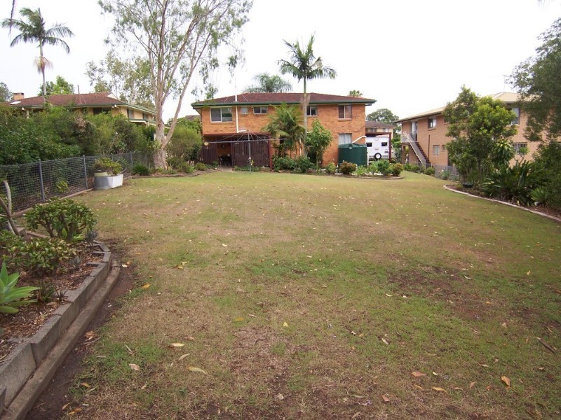 5 Bays Court, Brassall QLD 4305