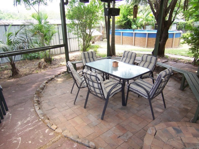 21 Prunda Parade, Raceview QLD 4305