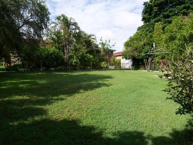 14 Aberdeen Street, Bundamba QLD 4304