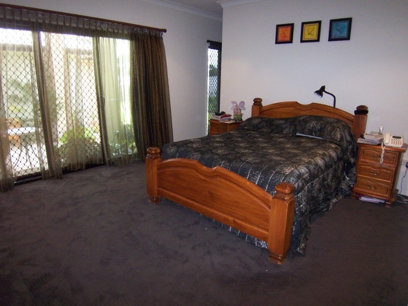 11 CARBINE Court, Karalee QLD 4306