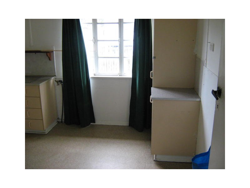 15 Toongarra Road, Leichhardt QLD 4305