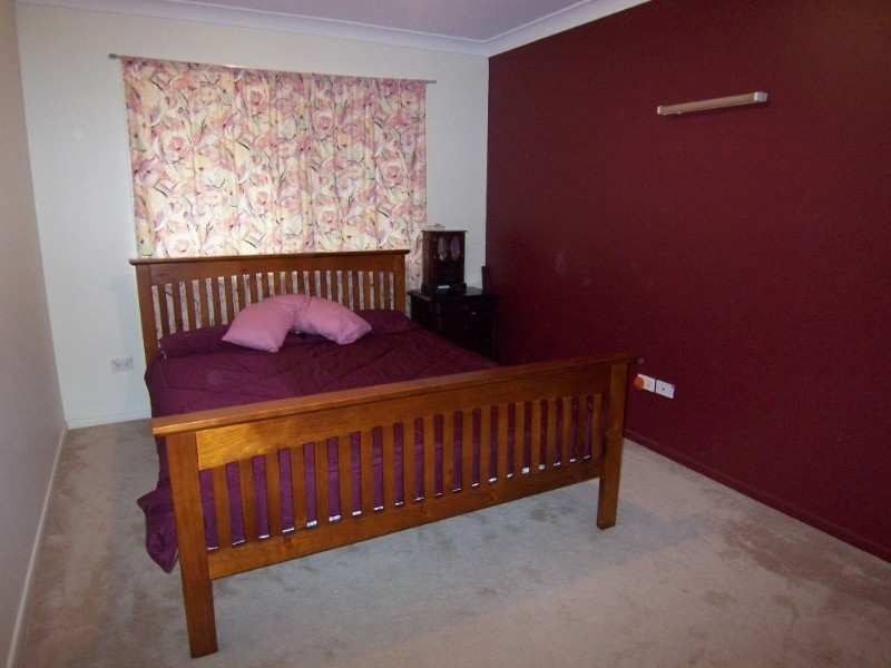 398 Haigslea-Amberley Road, Walloon QLD 4306