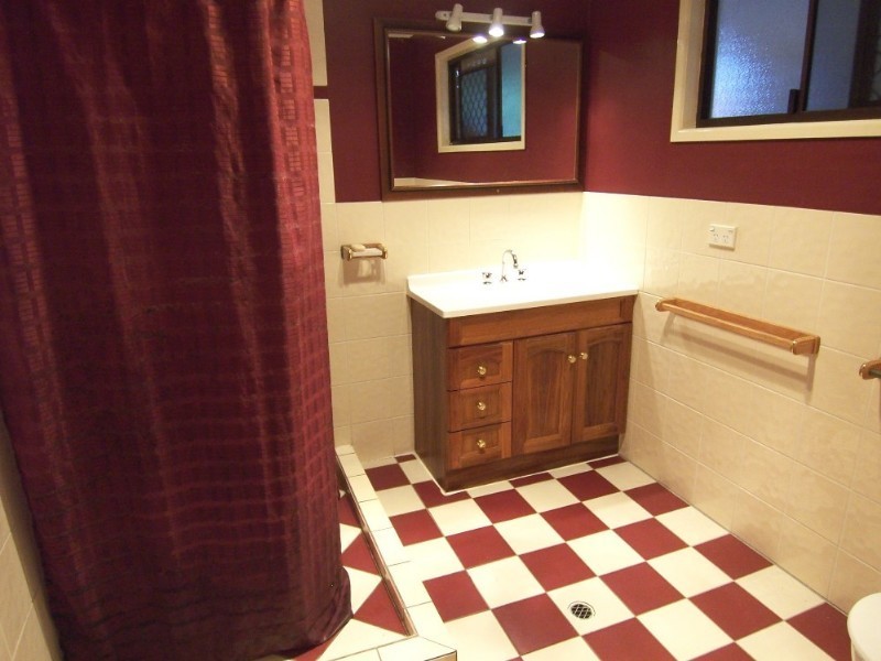 398 Haigslea-Amberley Road, Walloon QLD 4306