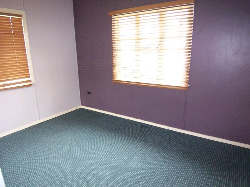 5 Mossom Street, North Ipswich QLD 4305