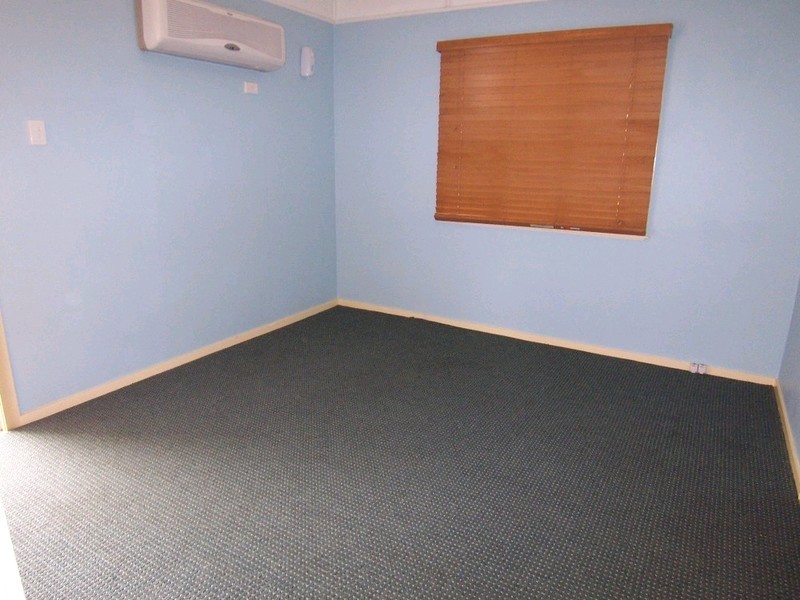 5 Mossom Street, North Ipswich QLD 4305