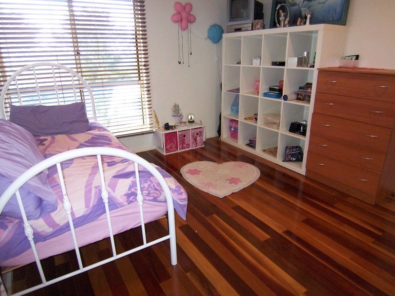 3 Walter Street, Blackstone QLD 4304