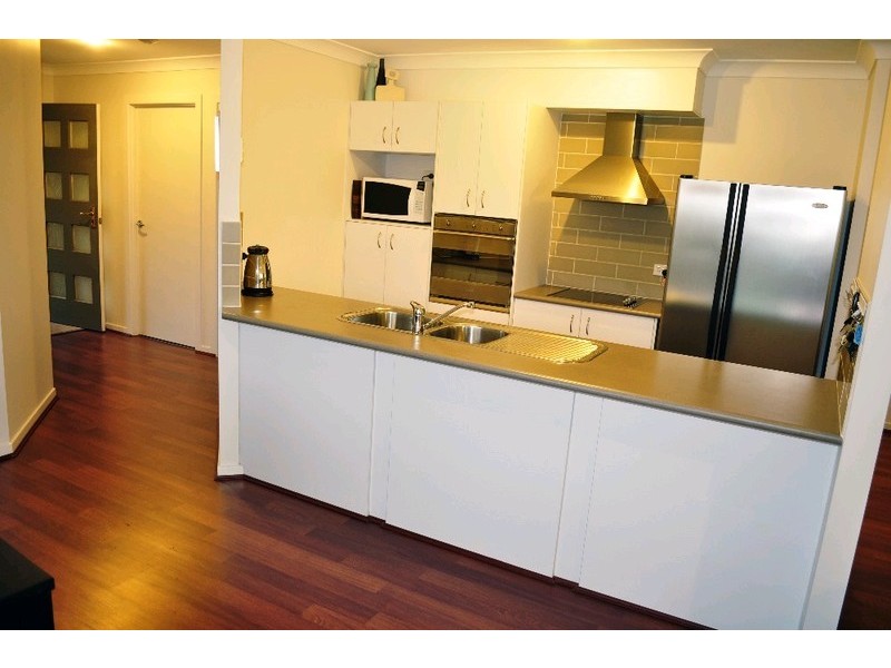 40 Tone Drive, Collingwood Park QLD 4301