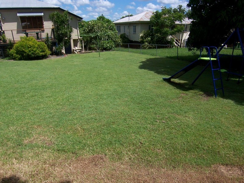 18 Lusitania Street, Newtown QLD 4305