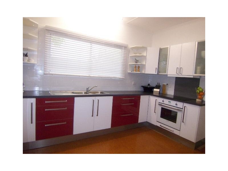 134 Whitehill Road, Eastern Heights QLD 4305