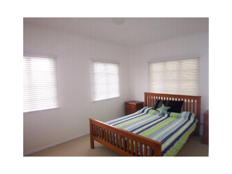 134 Whitehill Road, Eastern Heights QLD 4305