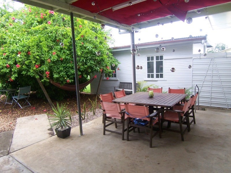 134 Whitehill Road, Eastern Heights QLD 4305