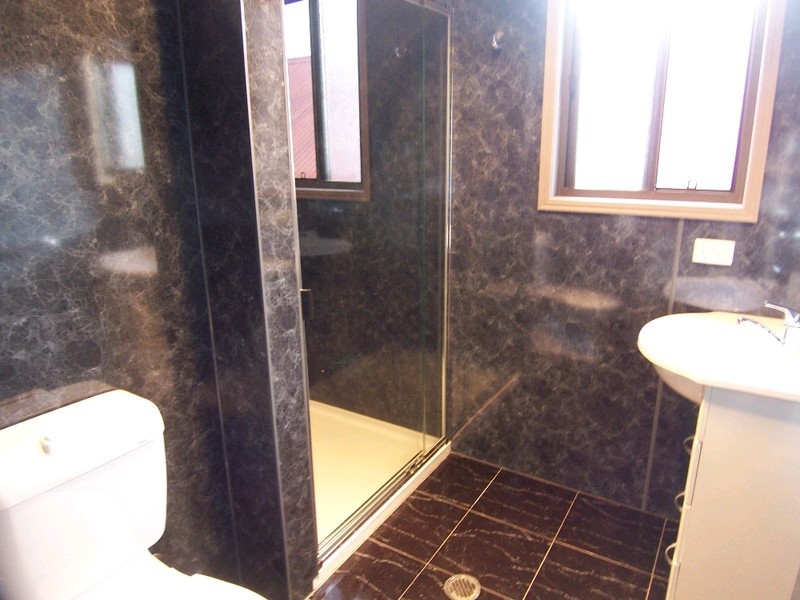 11 Lennon Lane, North Ipswich QLD 4305