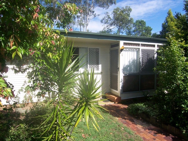 24 Tarcoola Street, East Ipswich QLD 4305