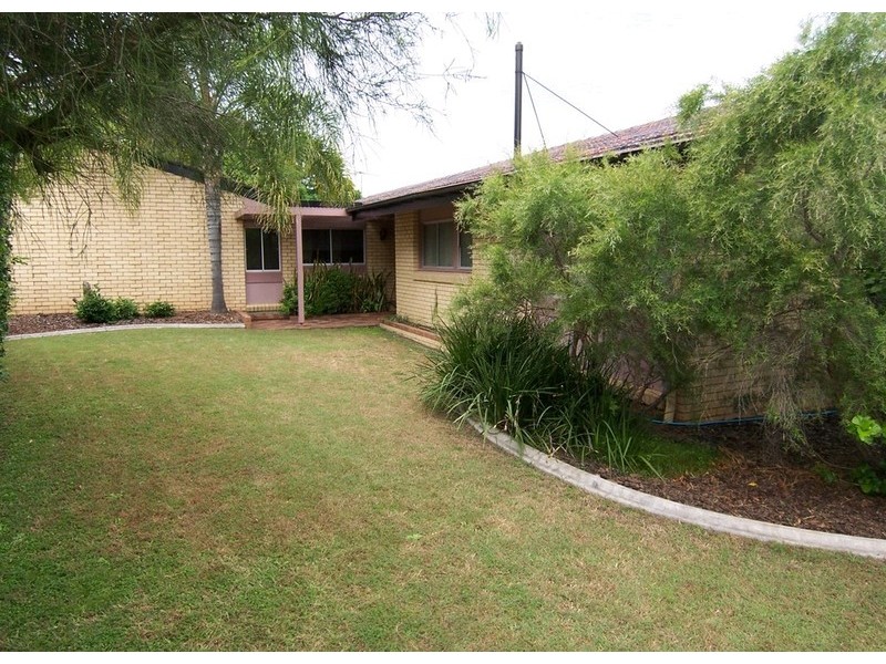 57 Waterworks Road, North Ipswich QLD 4305