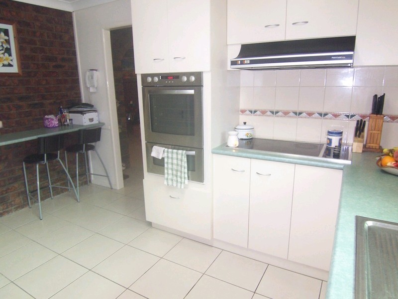 16 Katandra Crescent, Bellbird Park QLD 4300