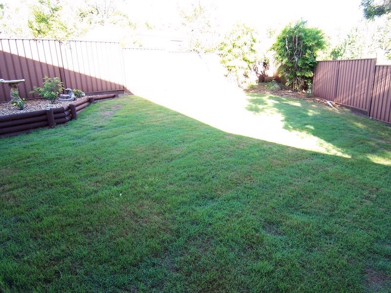 8 Paice Street, Bundamba QLD 4304