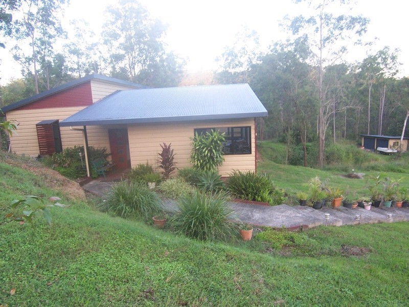 207 George Holt Drive, Mount Crosby QLD 4306