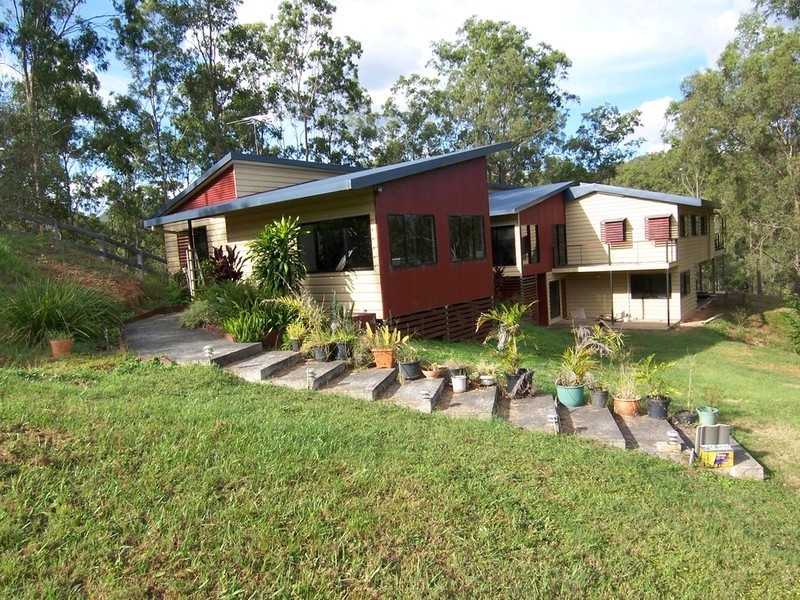 207 George Holt Drive, Mount Crosby QLD 4306