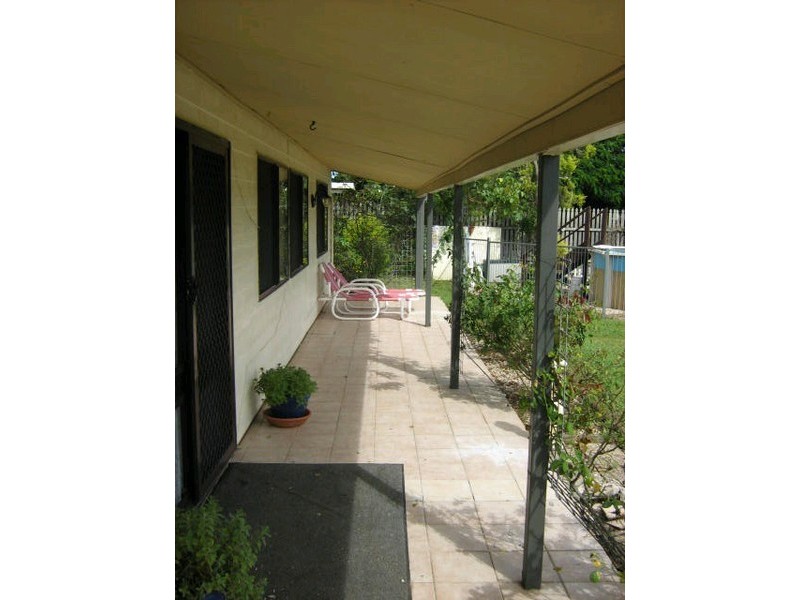 52 Hanlon Street, Bundamba QLD 4304