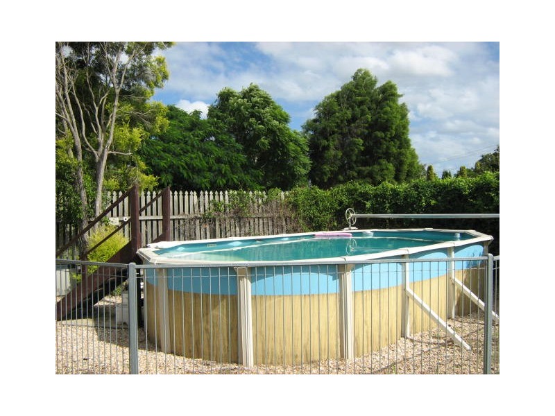 52 Hanlon Street, Bundamba QLD 4304