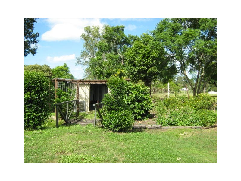 52 Hanlon Street, Bundamba QLD 4304