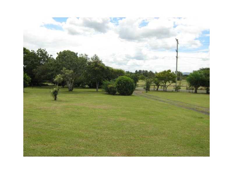 52 Hanlon Street, Bundamba QLD 4304