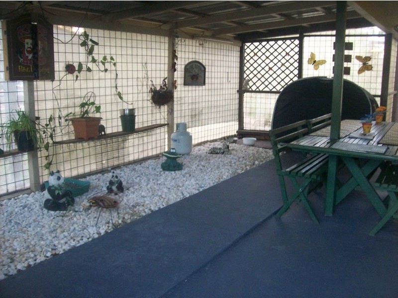 52 Hanlon Street, Bundamba QLD 4304