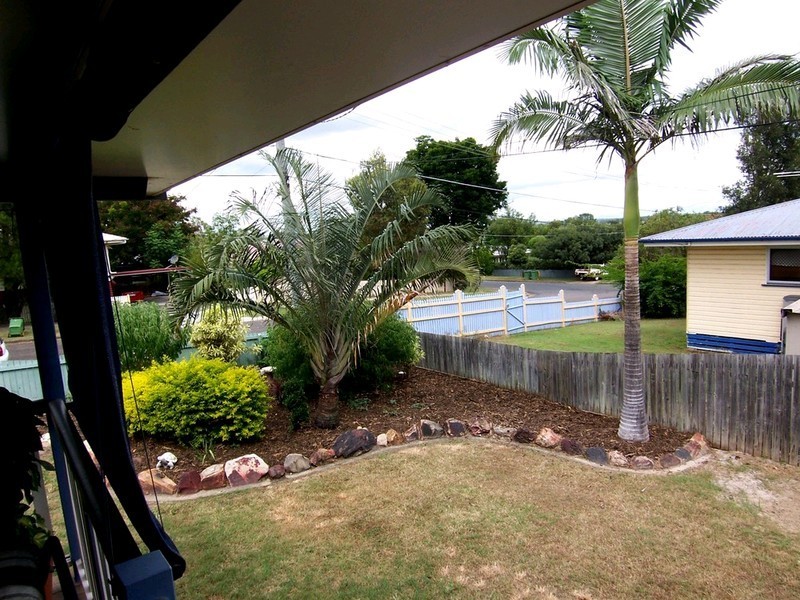 9 Everdina Street, Leichhardt QLD 4305