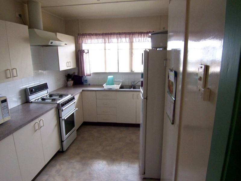 9 Everdina Street, Leichhardt QLD 4305