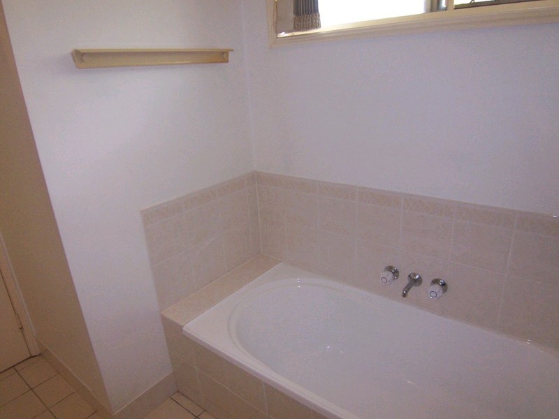 9/112b Robertson Road, Eastern Heights QLD 4305