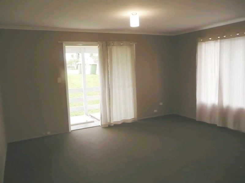 31 Joseph Street, Dinmore QLD 4303