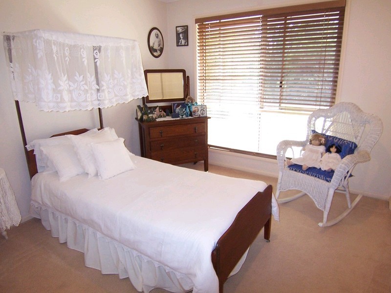 737 Mount Crosby Road, Karana Downs QLD 4306